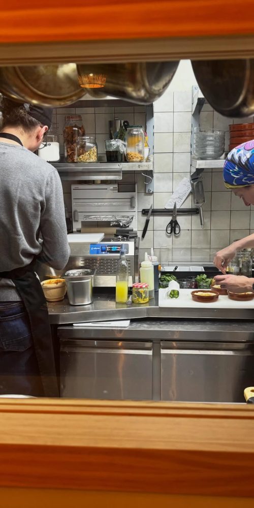 equipo en cocina